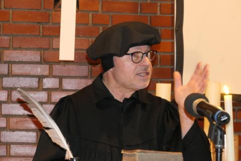 Lutz Barth als Luther